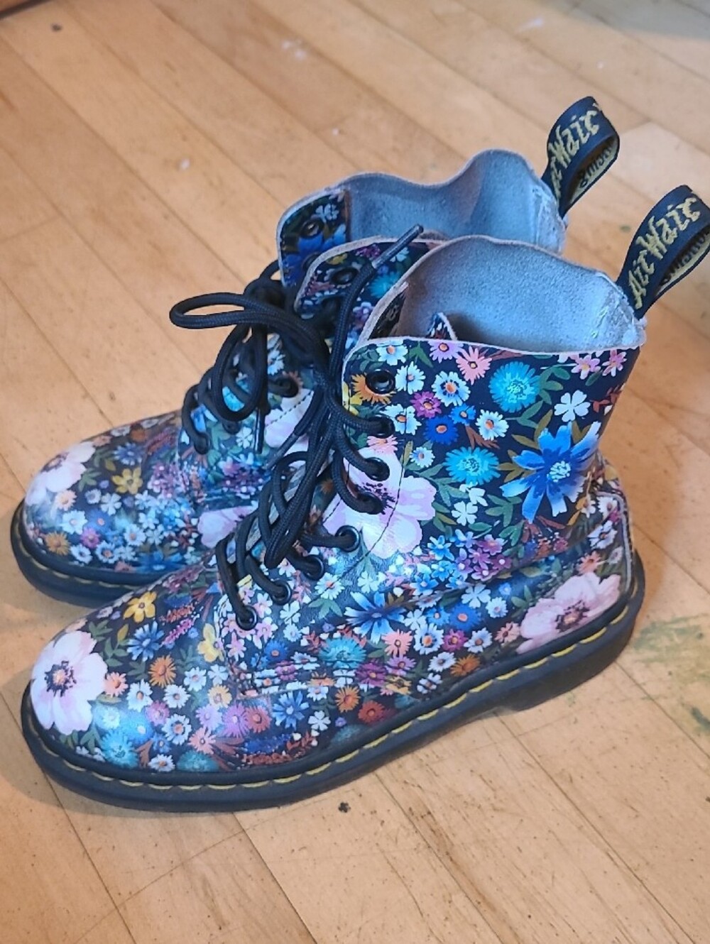 Dr. Martens Women's Floral Lace-Up Boots - Picture 3 of 4